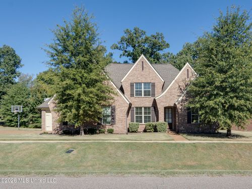 14234 Red Chip Trl, Olive Branch, MS, 38654-5088 | Card Image
