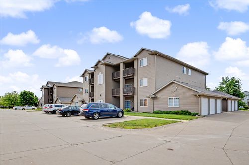 apt-7-515 Penn Ct, North Liberty, IA, 52317-7303 | Card Image