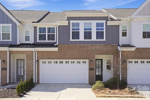 4131 Merkland Ln, Charlotte, NC, 28226-5221 | Card Image
