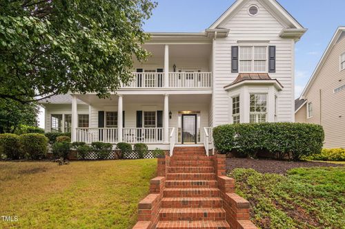 111 Laurel Wreath Ln, Cary, NC, 27519-8189 | Card Image