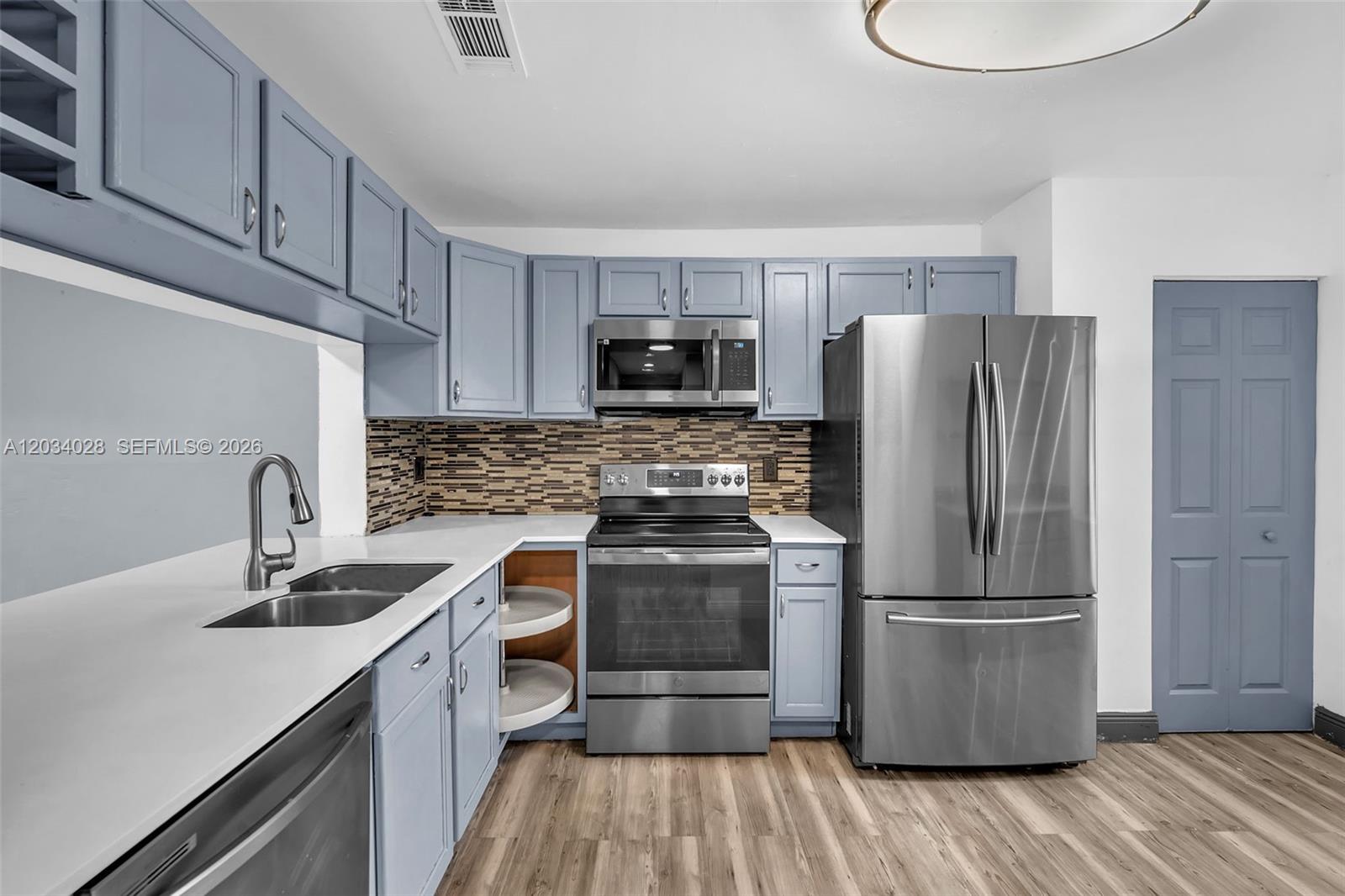 Residential in Sunrise 5