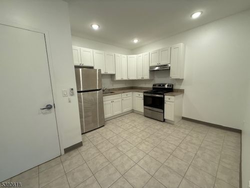 2-50 W Main St, Rockaway Boro, NJ, 07866-3419 | Card Image