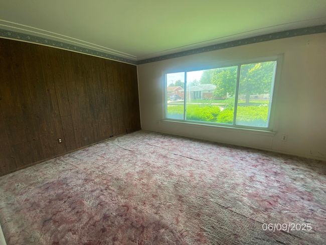 15413 Kennebec St, House other with 3 bedrooms, 1 bathrooms and null parking in Southgate MI | Image 4