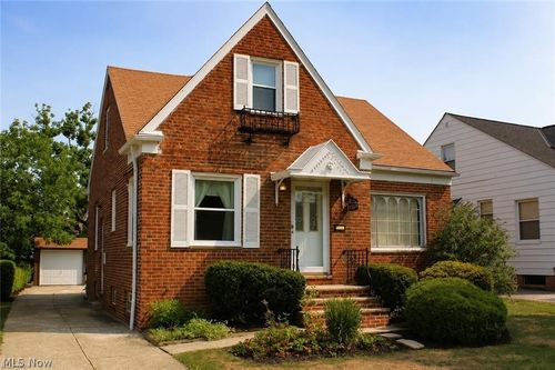 4137 Stilmore Rd, South Euclid, OH, 44121-3129 | Card Image