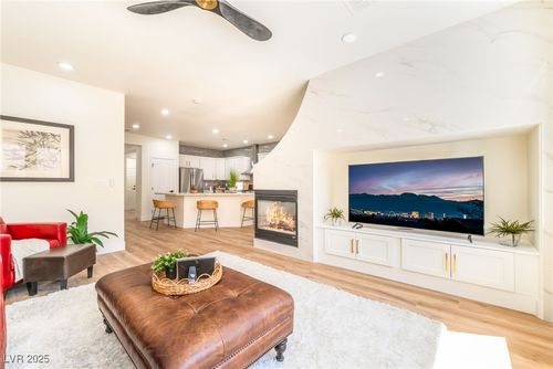 10410 Nostalgia Cir, Las Vegas, NV, 89135-1023 | Card Image