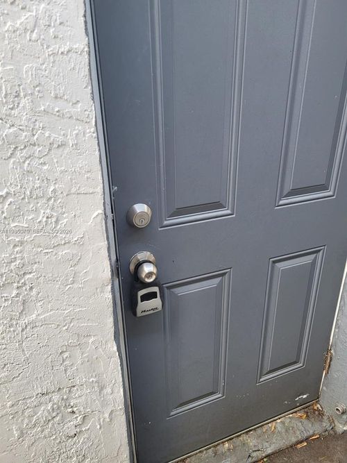 2-2910 Nw 6th Ct, Pompano Beach, FL, 33069-2147 | Card Image