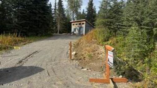 15988 Bear Paw Rd, Ninilchik, AK, 99639-9735 | Card Image
