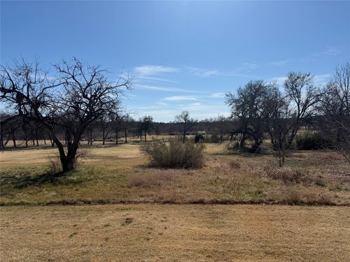 816 Pebble Beach Dr, Garland, TX, 75043-5622 | Card Image
