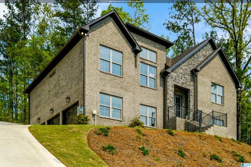 2121 Grey Oaks Ter, PELHAM, AL, 35124-4408 | Card Image