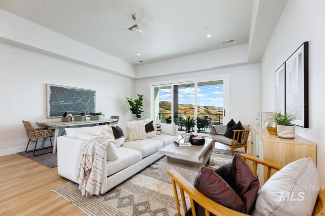 5813 E Marmount Ct, House other with 5 bedrooms, 5 bathrooms and 4 parking in Boise ID | Image 44