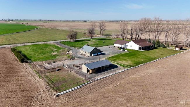 1852 E 4400 N, House other with 3 bedrooms, 3 bathrooms and 3 parking in Buhl ID | Image 5