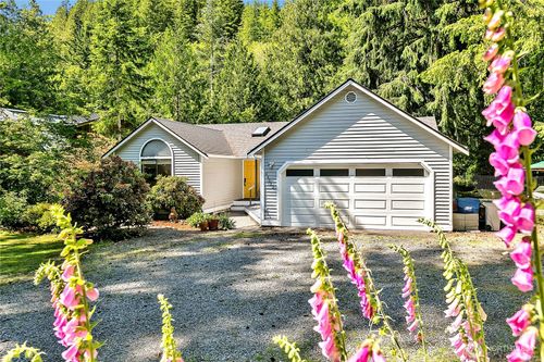 44112 Se Mt Si Rd, North Bend, WA, 98045-9702 | Card Image