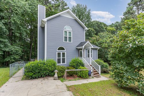 18 Syracuse Pl, Durham, NC, 27704-5250 | Card Image