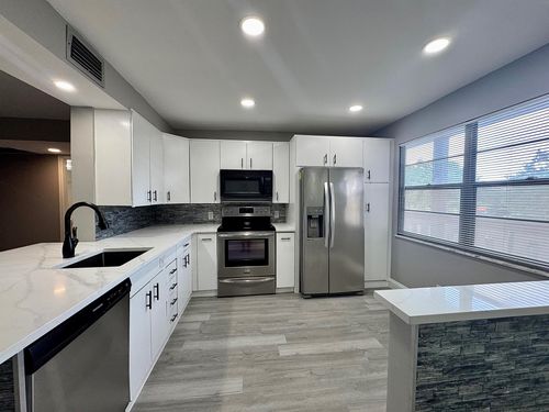 apt-g2-4401 Martinique Ct, Coconut Creek, FL, 33066-1466 | Card Image