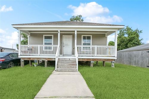 4844 Cardenas Dr, New Orleans, LA, 70127-3739 | Card Image
