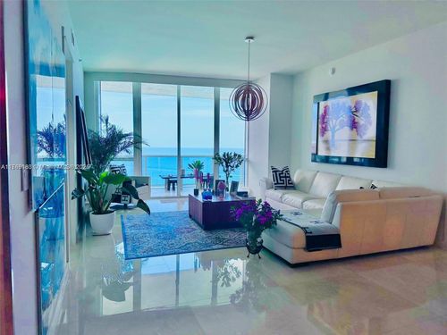 apt-2203-16001 Collins Ave, Sunny Isles Beach, FL, 33160-5531 | Card Image