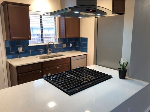b-2010 Conestoga Trl, Austin, TX, 78744-3567 | Card Image