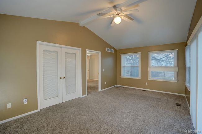 6407 Beecher Rd, Condo with 2 bedrooms, 3 bathrooms and null parking in Flint MI | Image 22