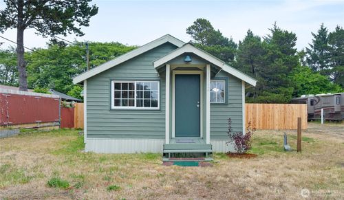1542 State Route 105, Grayland, WA, 98547-9503 | Card Image