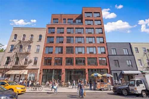 3j-444 Graham Avenue, New York, NY, 11211 | Card Image