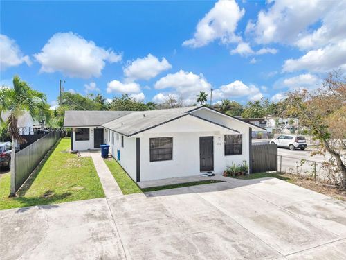 2934 Nw 94th St, Miami, FL, 33147-2930 | Card Image