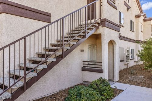 13175-2291 W Horizon Ridge Pkwy, Henderson, NV, 89052-5692 | Card Image