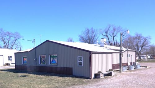 204 S Main St, Iuka, IL, 62849-1023 | Card Image