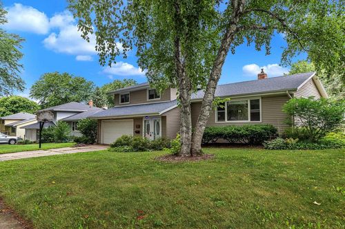 4810 Retana Dr, MADISON, WI, 53714-2638 | Card Image