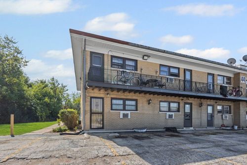 apt-7-44 King Arthur Ct, Northlake, IL, 60164-1369 | Card Image