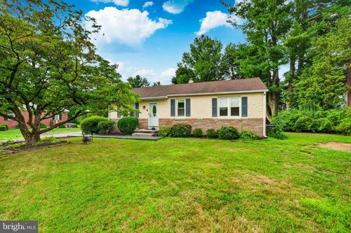 668 King Rd, Limerick, PA, 19468-1519 | Card Image