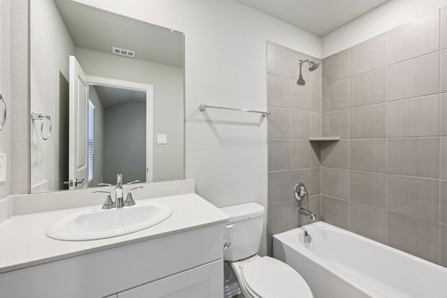 2205 Dunbar Dr, House other with 3 bedrooms, 3 bathrooms and null parking in Sherman TX | Image 26