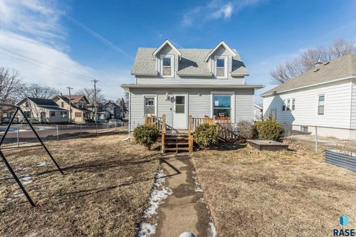 1201 N Dakota Ave Avenue, Sioux Falls, SD, 57104 | Card Image