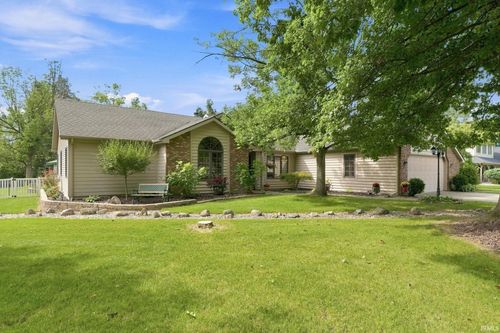 2598 E Maple Drive, Bluffton, IN, 46714 | Card Image