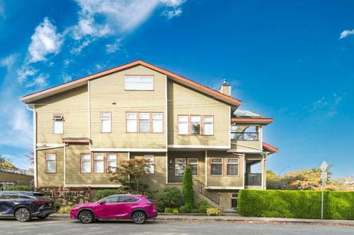 1115 Chestnut St, Vancouver, BC, V6J5E5 | Card Image