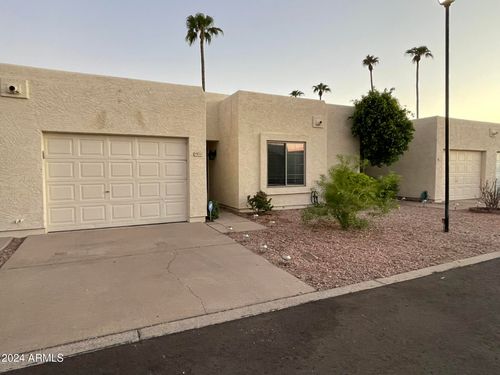 7811 E Park View Dr, Mesa, AZ, 85208-6423 | Card Image