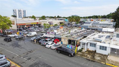 AVE. BOULEVARD MONROIG Urb. La Rosaleda Ea10, Toa Baja, PR, 00949 | Card Image