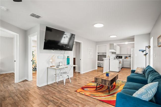 507 S Arch St, Home with 18 bedrooms, 6 bathrooms and null parking in Aransas Pass TX | Image 25