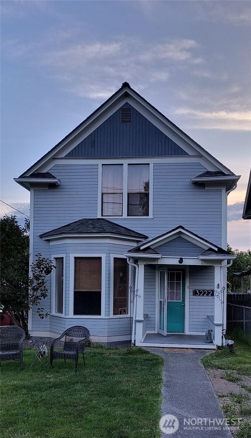 3222 Kromer Ave, Everett, WA, 98201-4125 | Card Image