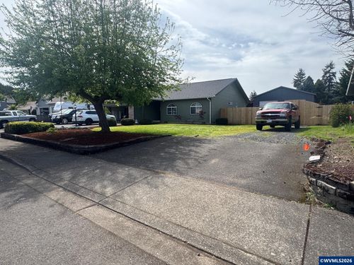 912 28th Av, Sweet Home, OR, 97386 | Card Image