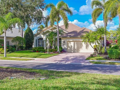 6619 Waters Edge Way, LAKEWOOD RANCH, FL, 34202-2256 | Card Image