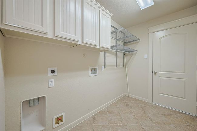 28407 Ryans Ridge Ln, House other with 3 bedrooms, 3 bathrooms and 2 parking in Spring TX | Image 27