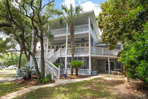 5393 Soundside Dr, Gulf Breeze, FL, 32563-9530 | Card Image