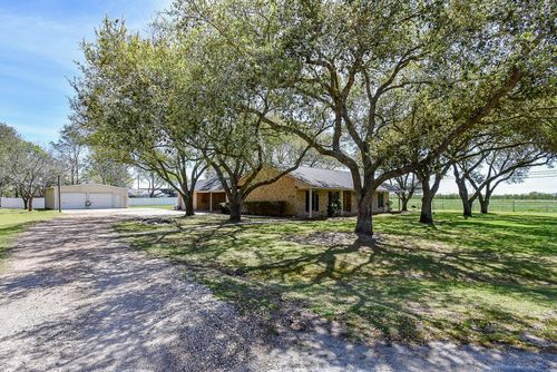 2719 Vail St, Rosenberg, TX, 77471-8633 | Card Image
