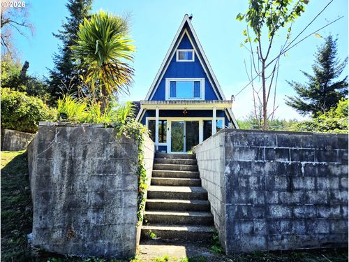 17735 Carpenterville Rd, Brookings, OR, 97415 | Card Image