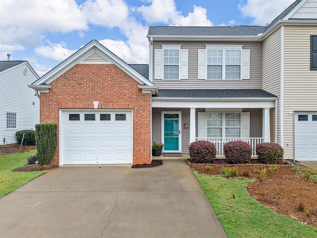 Wesberry Cir, Spartanburg, SC 29301