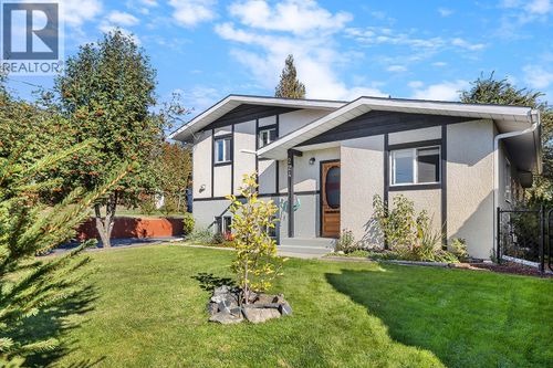 224 23 Ave S, Creston, BC, V0B1G5 | Card Image