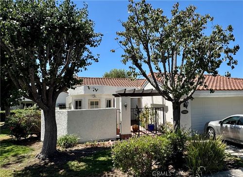 32065 Via Flores, San Juan Capistrano, CA, 92675-3842 | Card Image