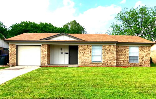 1433 Shorecrest Dr, Garland, TX, 75040-5939 | Card Image