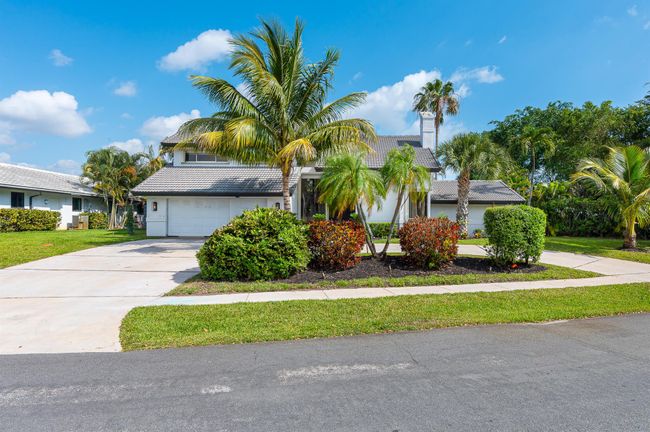 3138 Lakeview Dr, House other with 4 bedrooms, 3 bathrooms and null parking in Delray Beach FL | Image 7