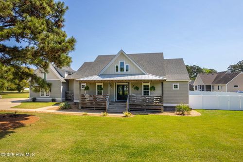 102 Somerset Ct, Point Harbor, NC, 27964-9707 | Card Image